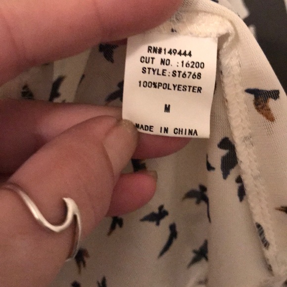 Sheer bird blouse - Picture 4 of 6